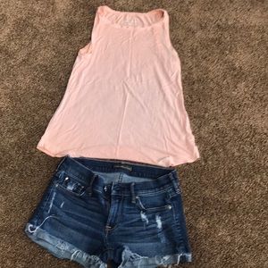 Cute outfit!  Xs AEO tank / 25 A&F Short